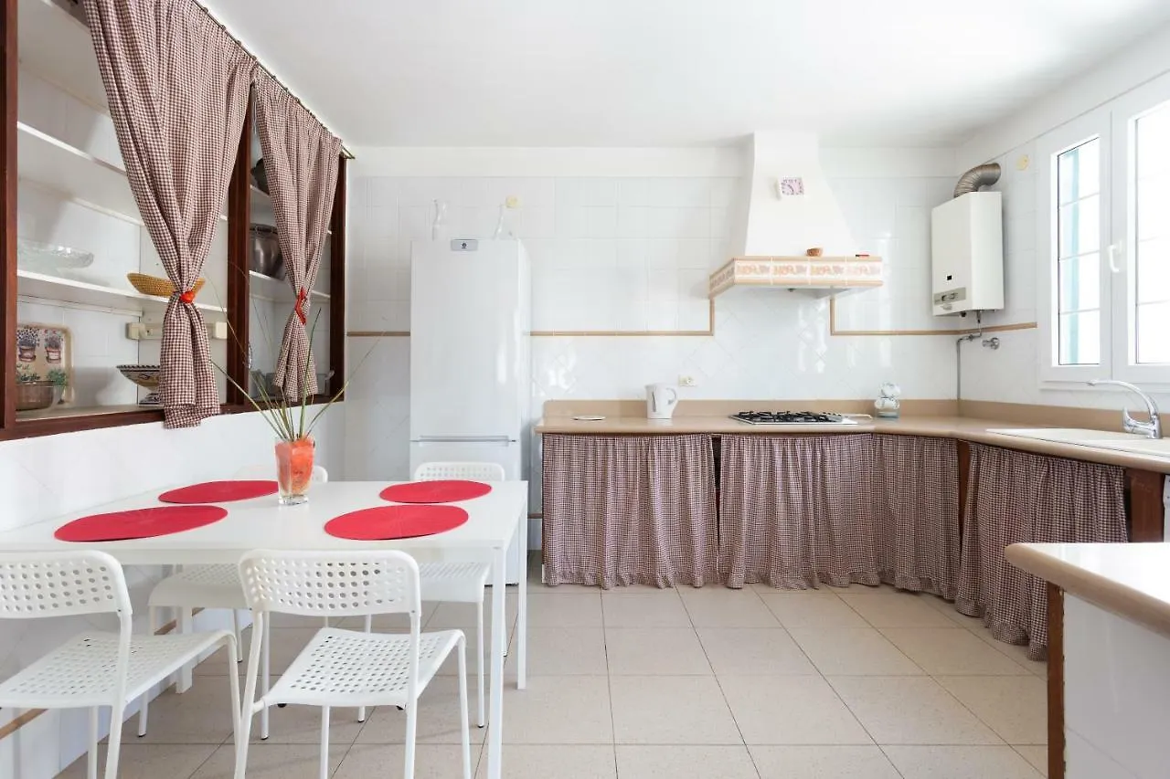 Home2Book Abades Beach, Wifi 0*, Abades (Tenerife)